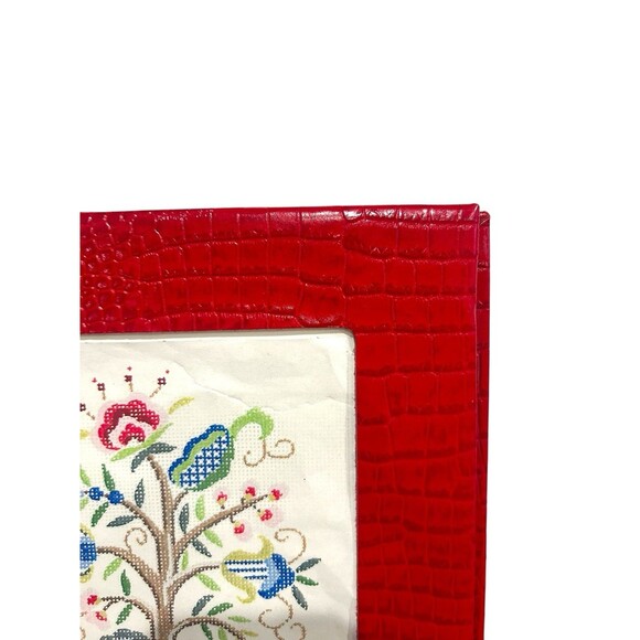 Red Leather Photograph Album for a Needlepoint Canvas by Lee’s Needle Arts NOS - Picture 2 of 8